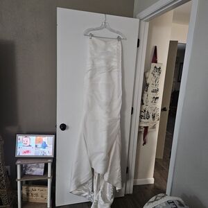 Elegant White Wedding Dress